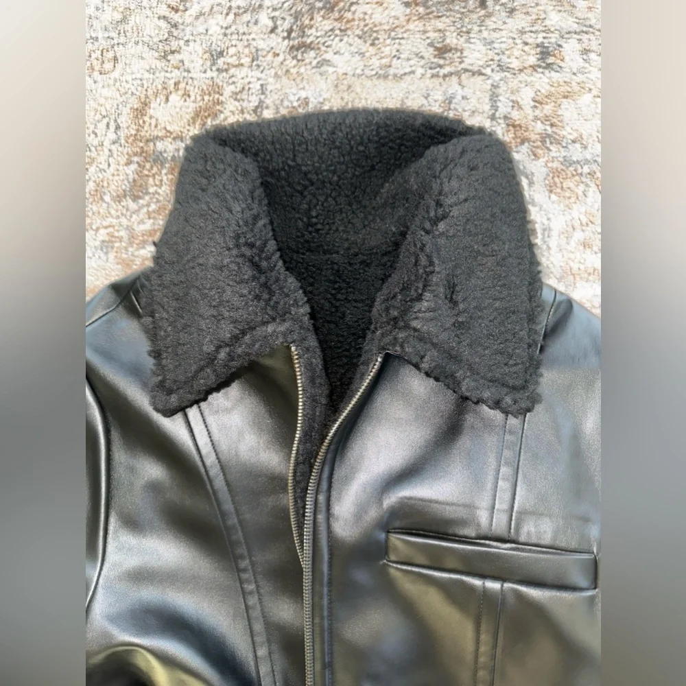 VEILED -Reversible Vegan Leather Sherpa Aviator Coat - Black - Picture 5 of 9